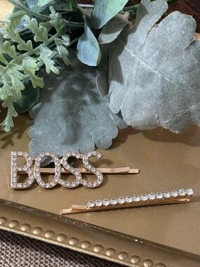 Gold 'BOSS' Crystal Hair Pin Set - Stylish Women Accessories